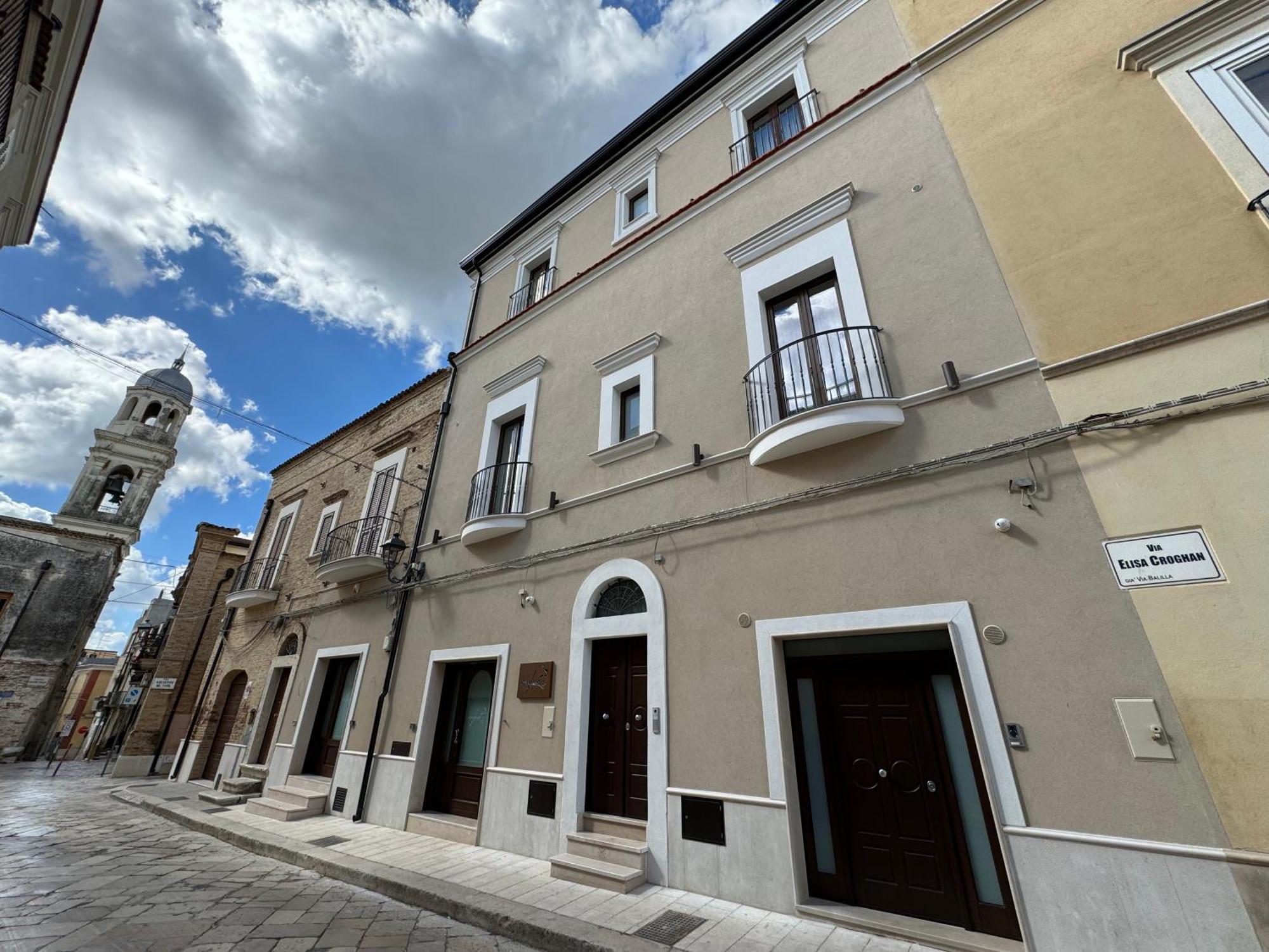 B&B Palazzo Croghan Torre Maggiore Buitenkant foto