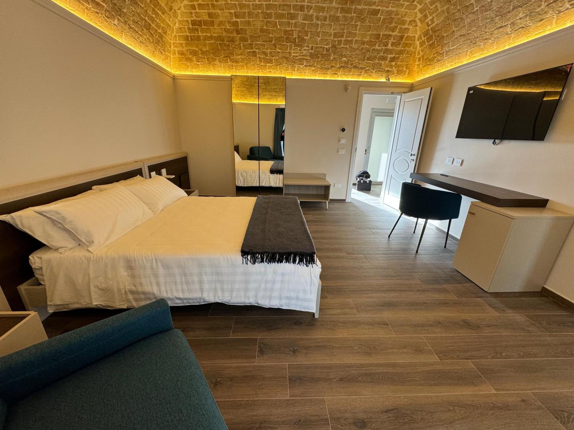 B&B Palazzo Croghan Torre Maggiore Buitenkant foto